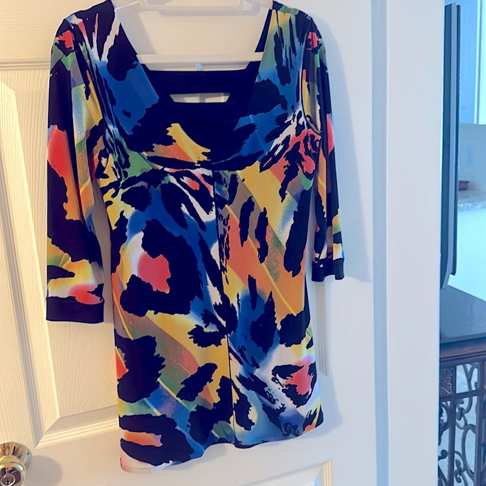 Eva Varro sz small printed women’s blouse NWOT